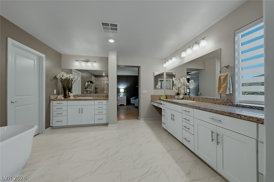 333 Crimson Edge Street Henderson NV 89012