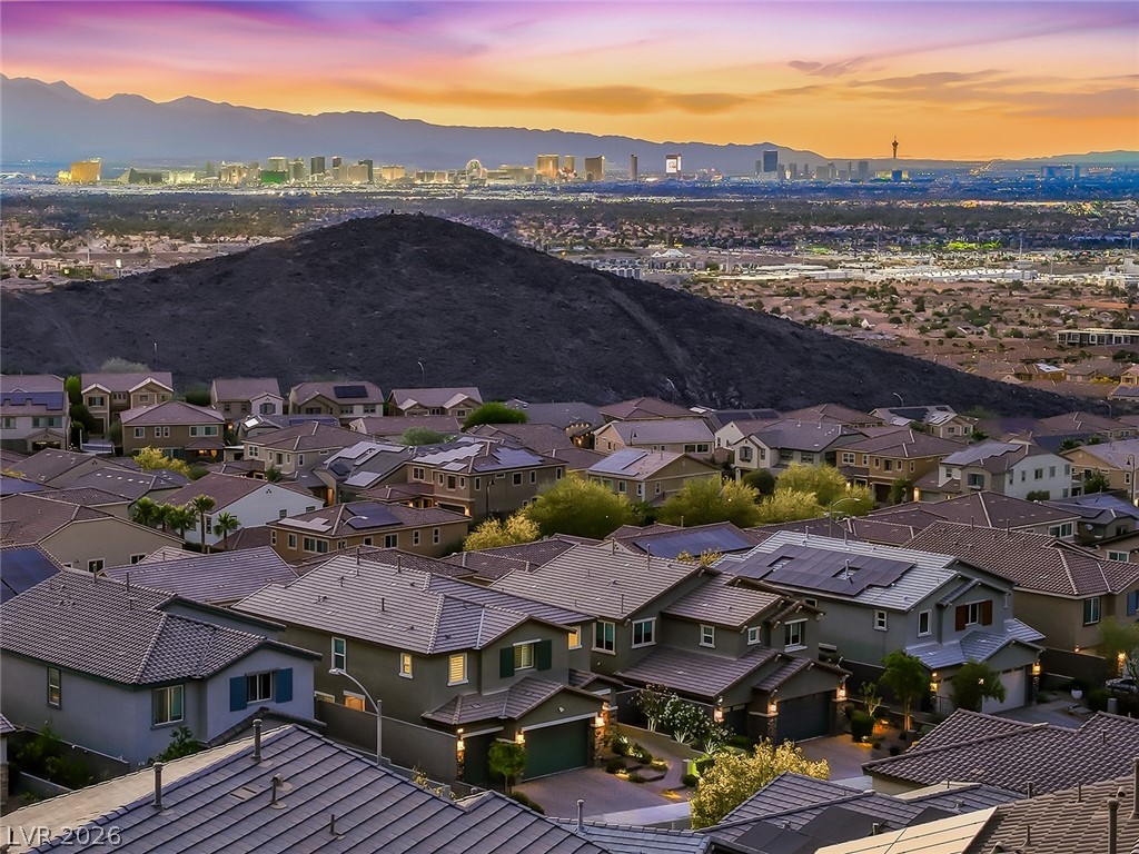 333 Crimson Edge Street Henderson NV 89012