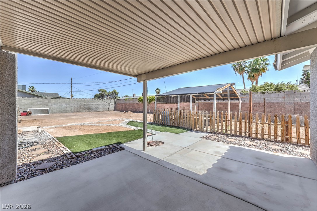 4465 East Cleveland Avenue Las Vegas NV 89104