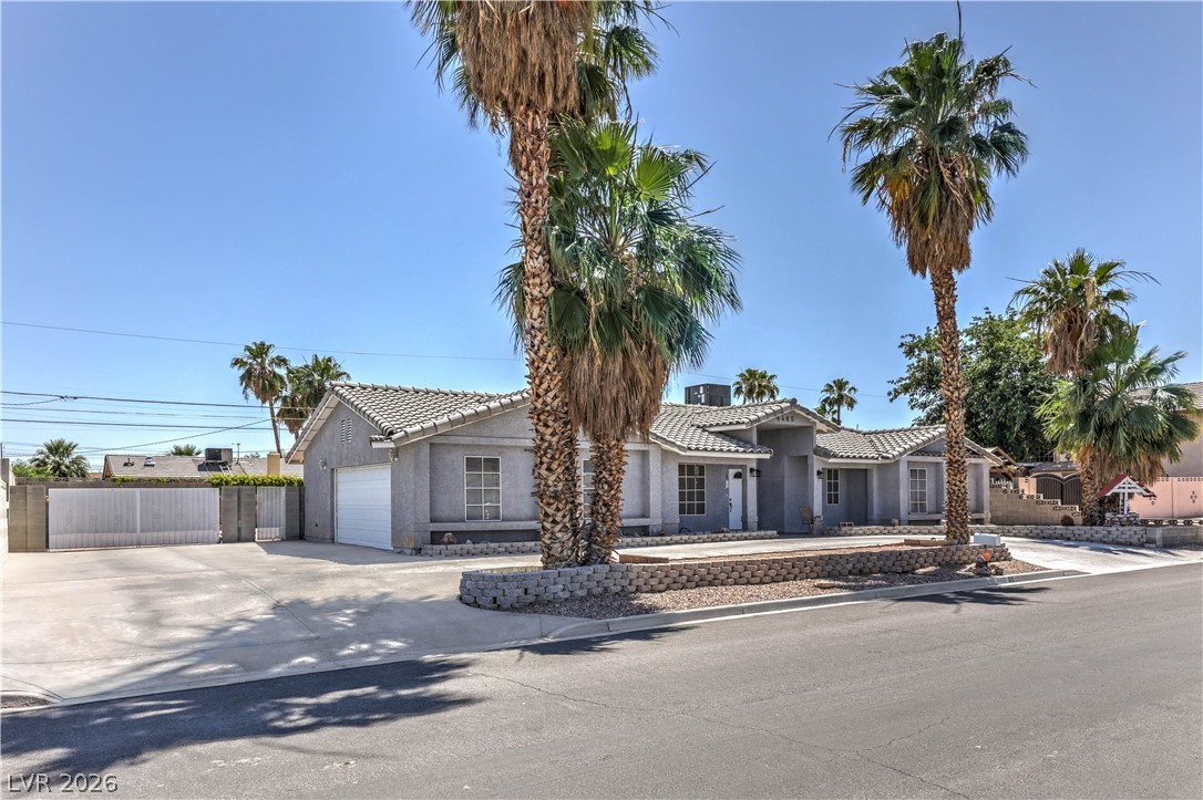 4465 East Cleveland Avenue Las Vegas NV 89104