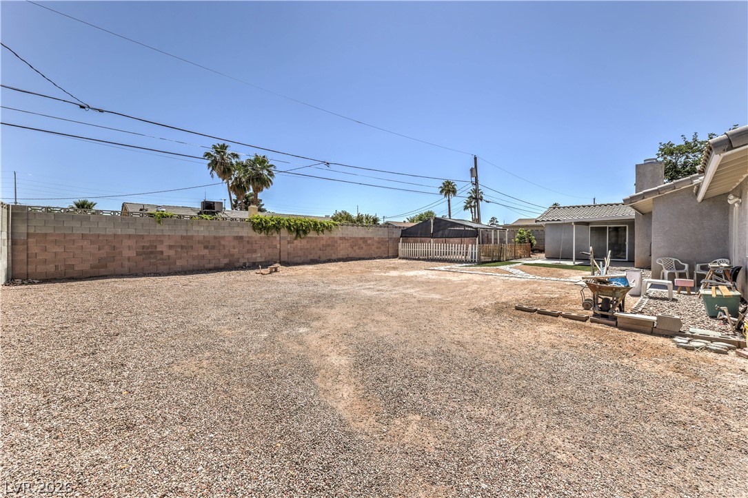 4465 East Cleveland Avenue Las Vegas NV 89104