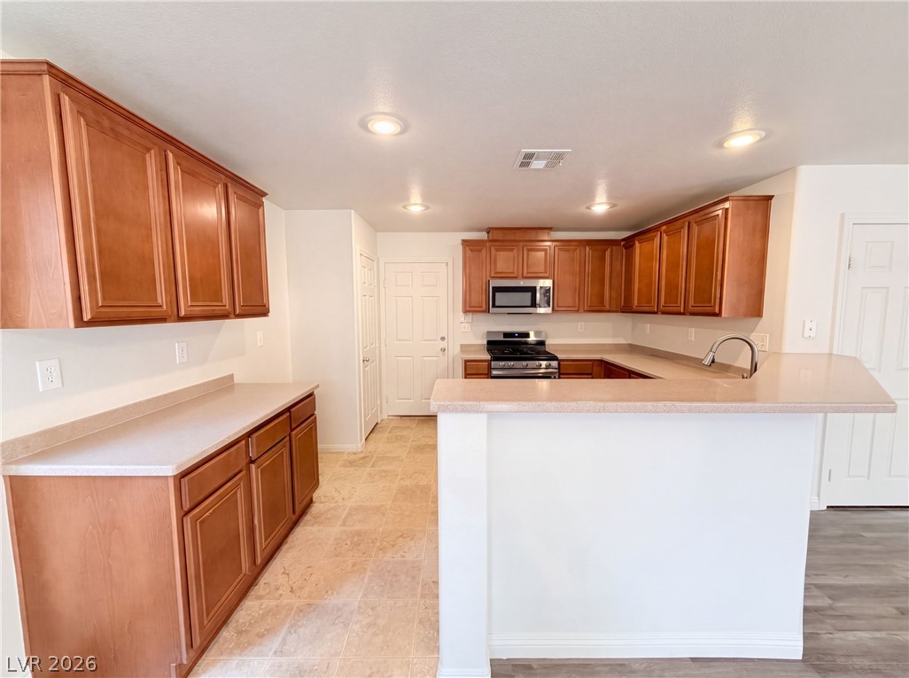 312 Big Cliff Avenue North Las Vegas NV 89031