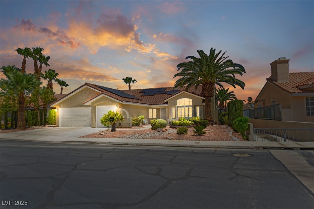 2432 Ocean Front Drive Las Vegas NV 89128