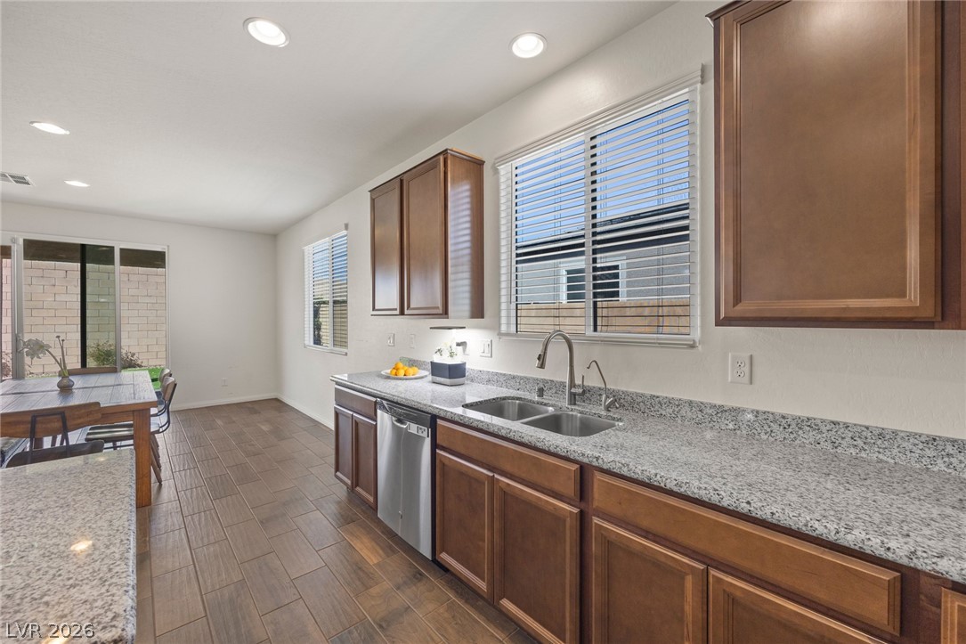 6721 Sycamore Pines Street Las Vegas NV 89149