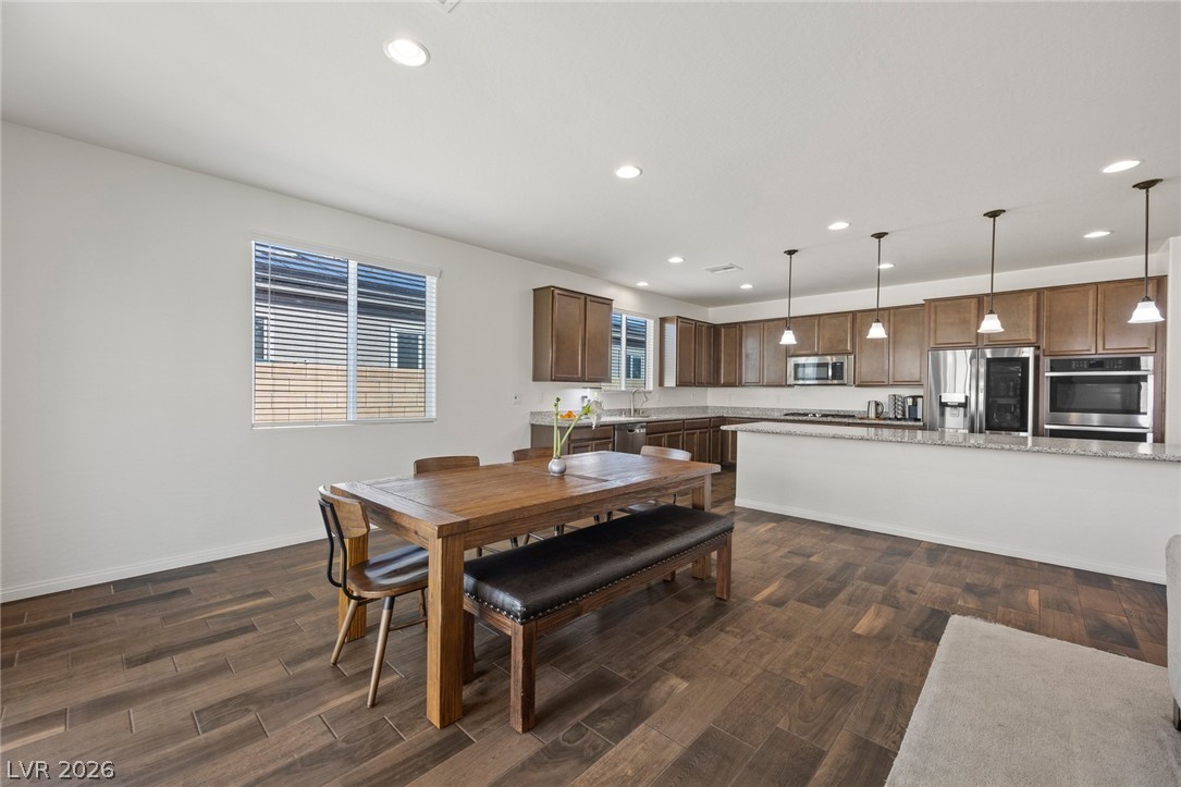 6721 Sycamore Pines Street Las Vegas NV 89149