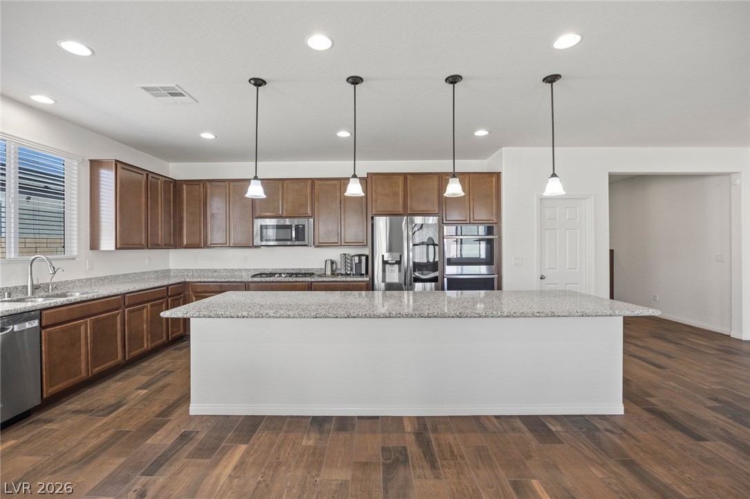6721 Sycamore Pines Street Las Vegas NV 89149
