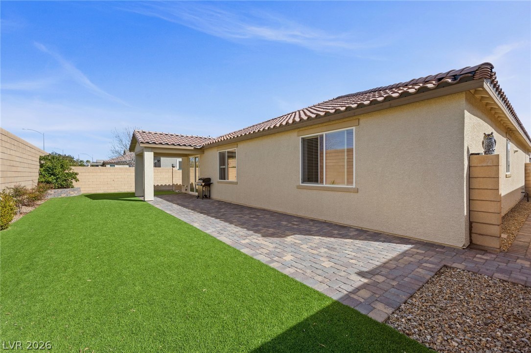 6721 Sycamore Pines Street Las Vegas NV 89149