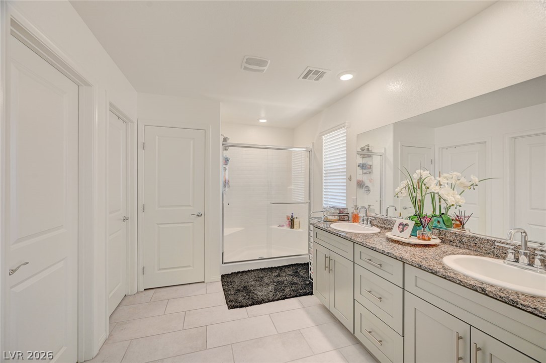 7711 Duran Harbor Lane North Las Vegas NV 89084