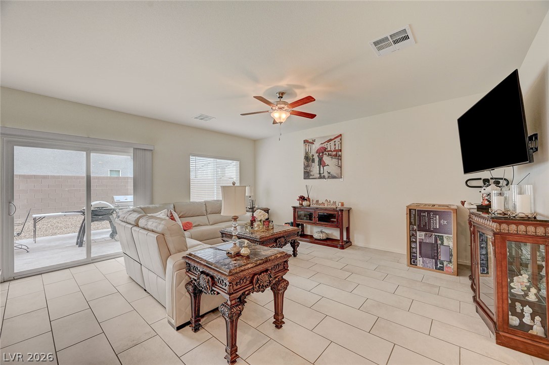 7711 Duran Harbor Lane North Las Vegas NV 89084