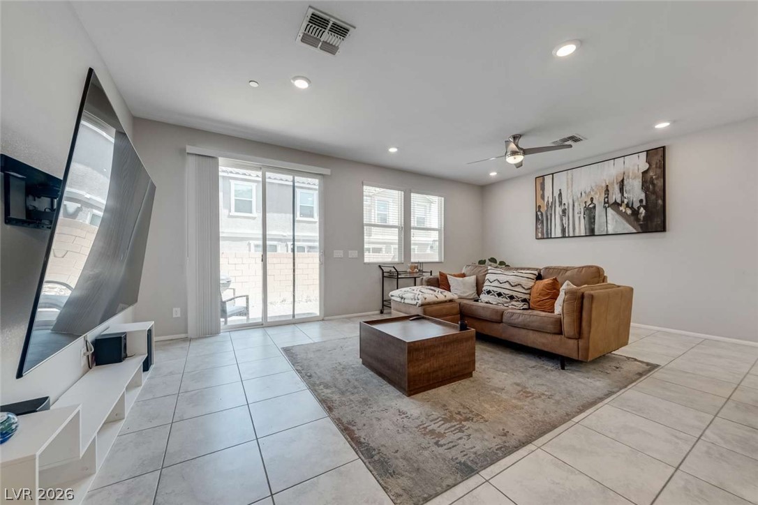 5312 Silver Branch Las Vegas NV 89918