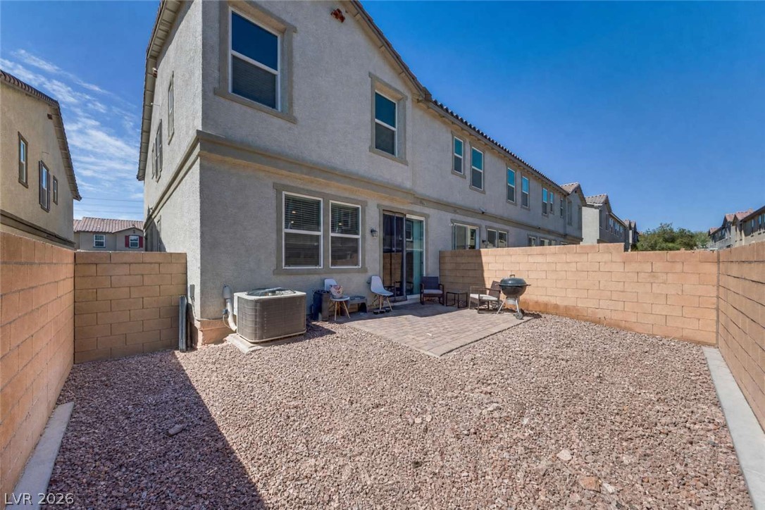 5312 Silver Branch Las Vegas NV 89918