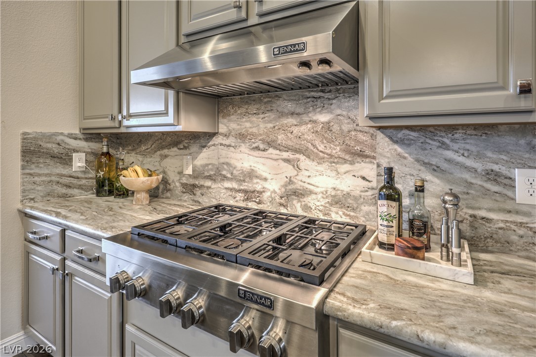 6842 Regency Crest Drive Las Vegas NV 89148