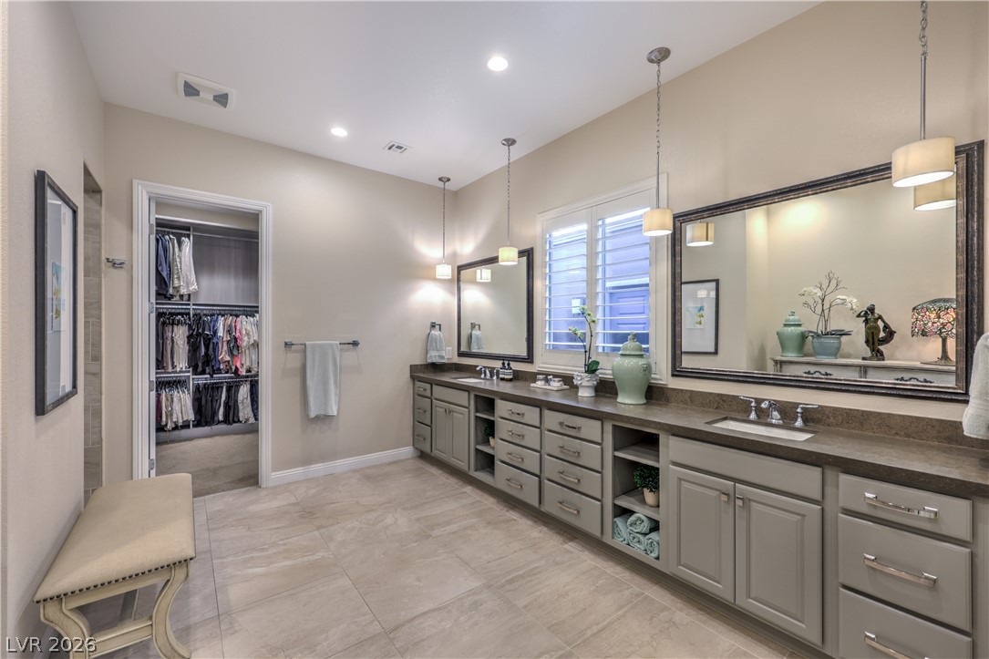 6842 Regency Crest Drive Las Vegas NV 89148