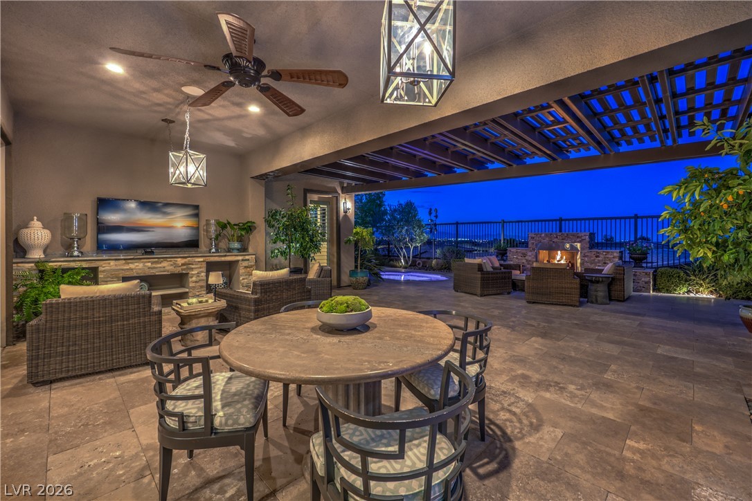 6842 Regency Crest Drive Las Vegas NV 89148