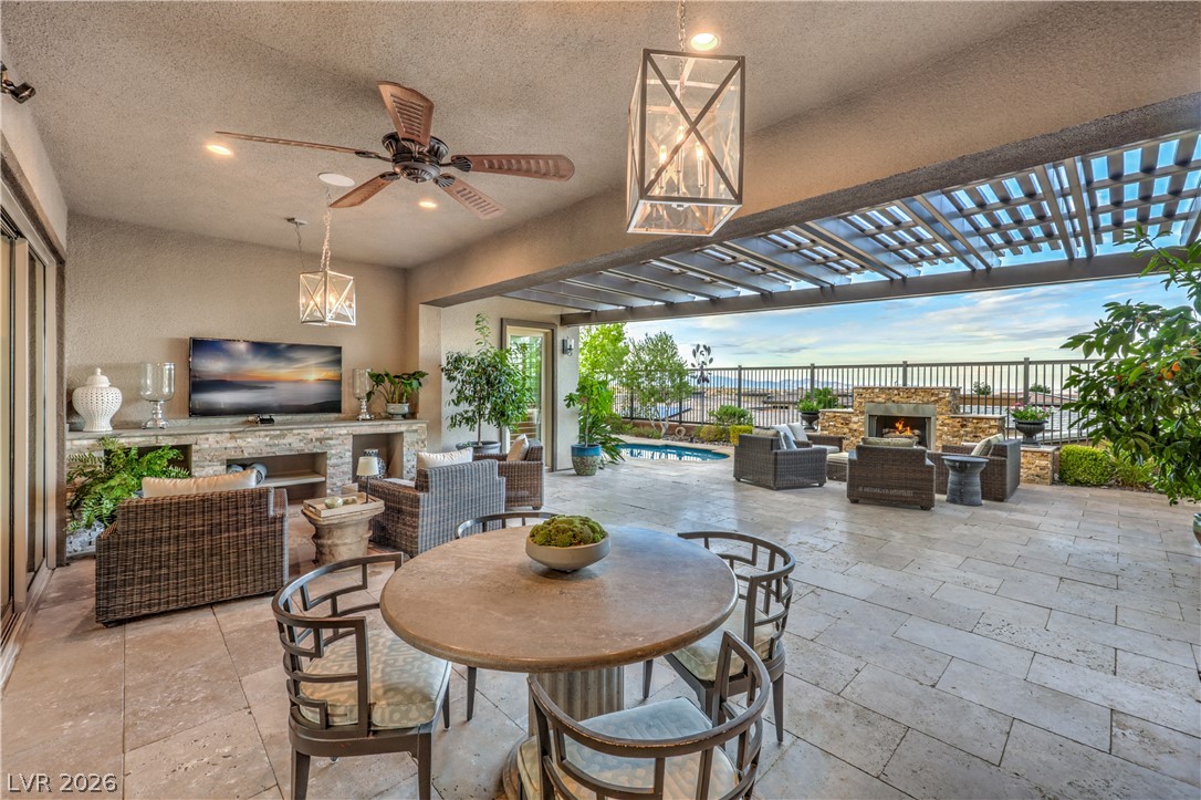 6842 Regency Crest Drive Las Vegas NV 89148