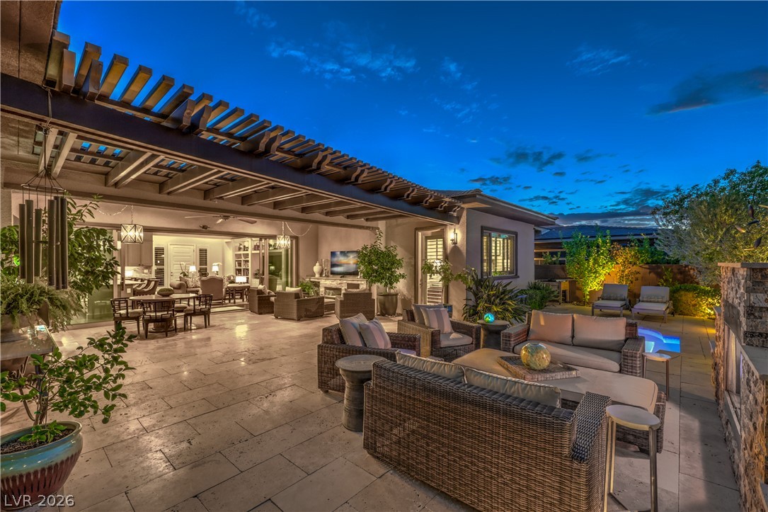 6842 Regency Crest Drive Las Vegas NV 89148