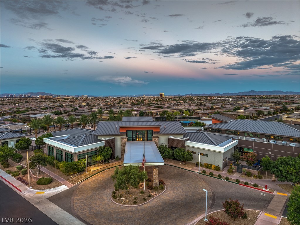 6842 Regency Crest Drive Las Vegas NV 89148