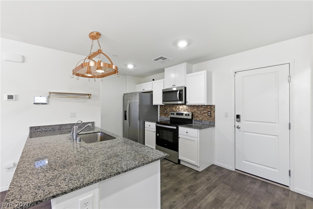 1125 Meadow Sparrow Place Henderson NV 89011