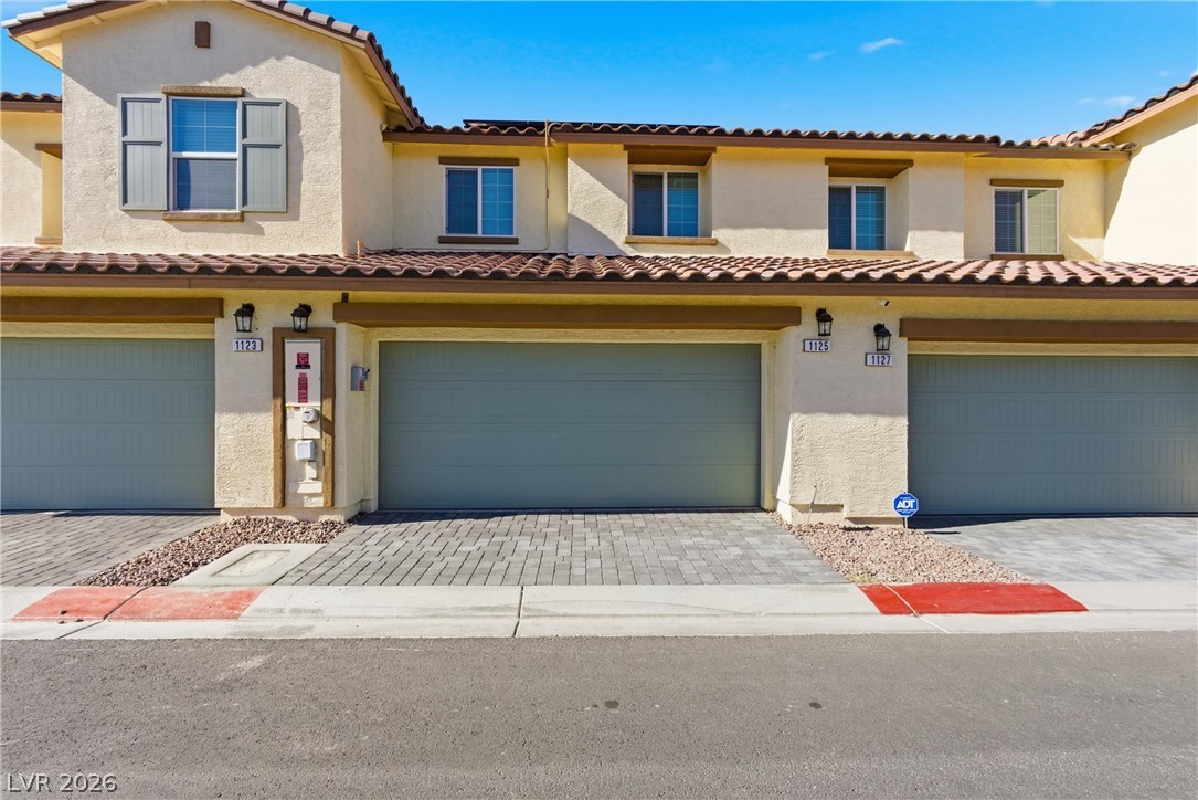 1125 Meadow Sparrow Place Henderson NV 89011