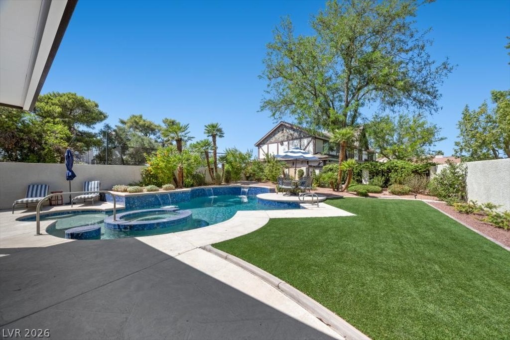 820 Pinehurst Drive Las Vegas NV 89109