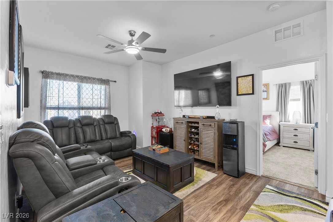 206 Callen Falls Avenue 1514 Henderson NV 89011