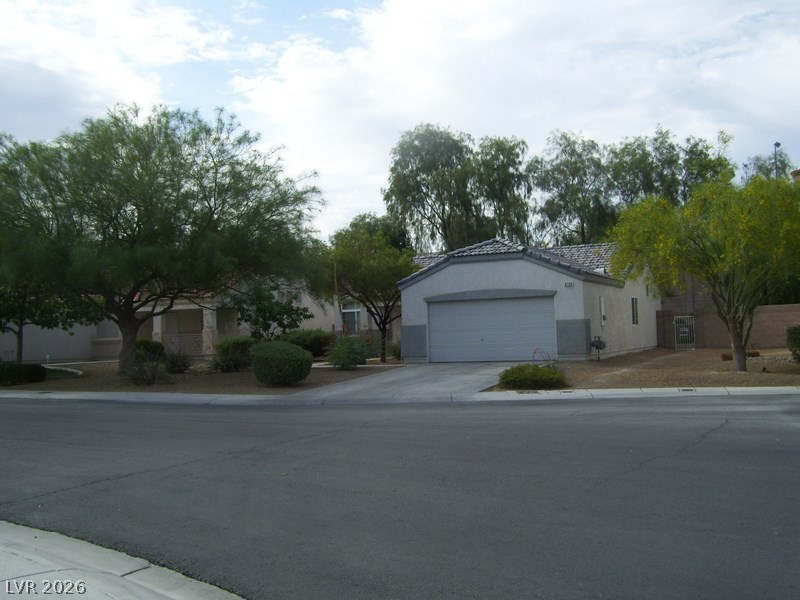 3720 Shimmering Creek Avenue North Las Vegas NV 89031