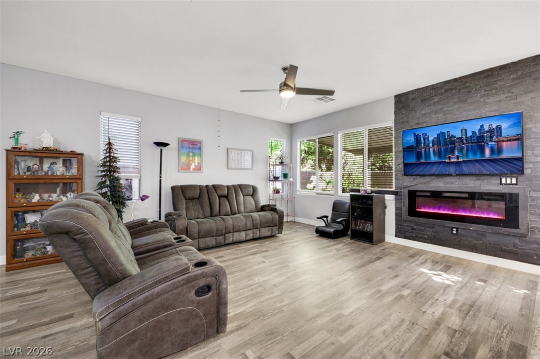 10671 Little Horse Creek Avenue Las Vegas NV 89129