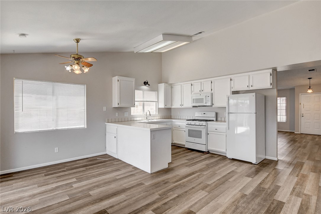 6209 Warm River Road Las Vegas NV 89108