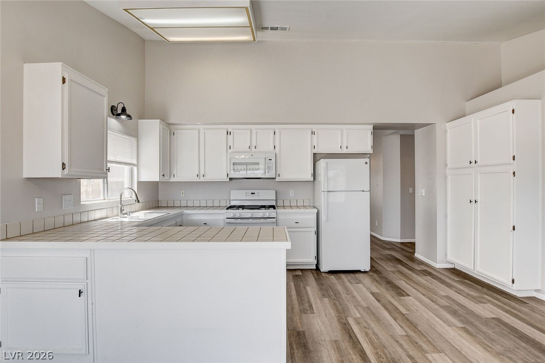 6209 Warm River Road Las Vegas NV 89108
