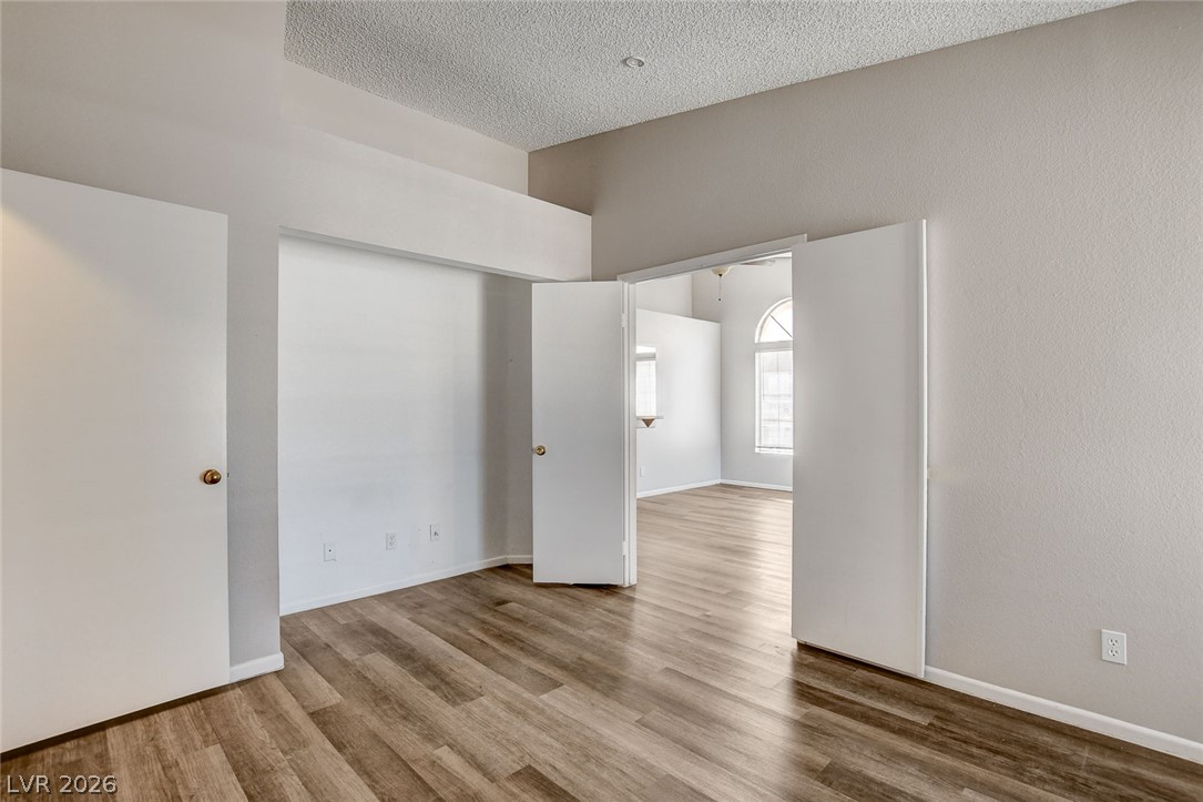 6209 Warm River Road Las Vegas NV 89108