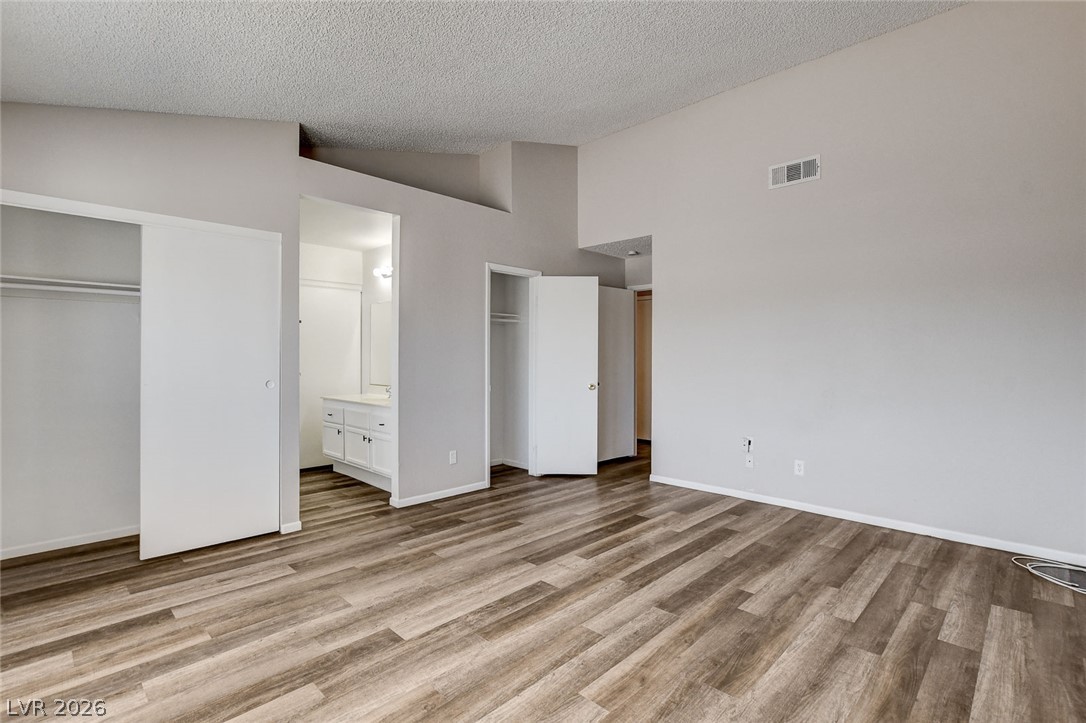 6209 Warm River Road Las Vegas NV 89108