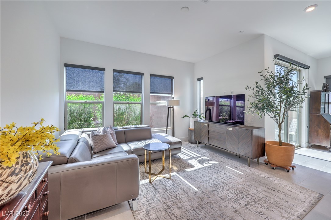 9881 Agate Creek Street Las Vegas NV 89141