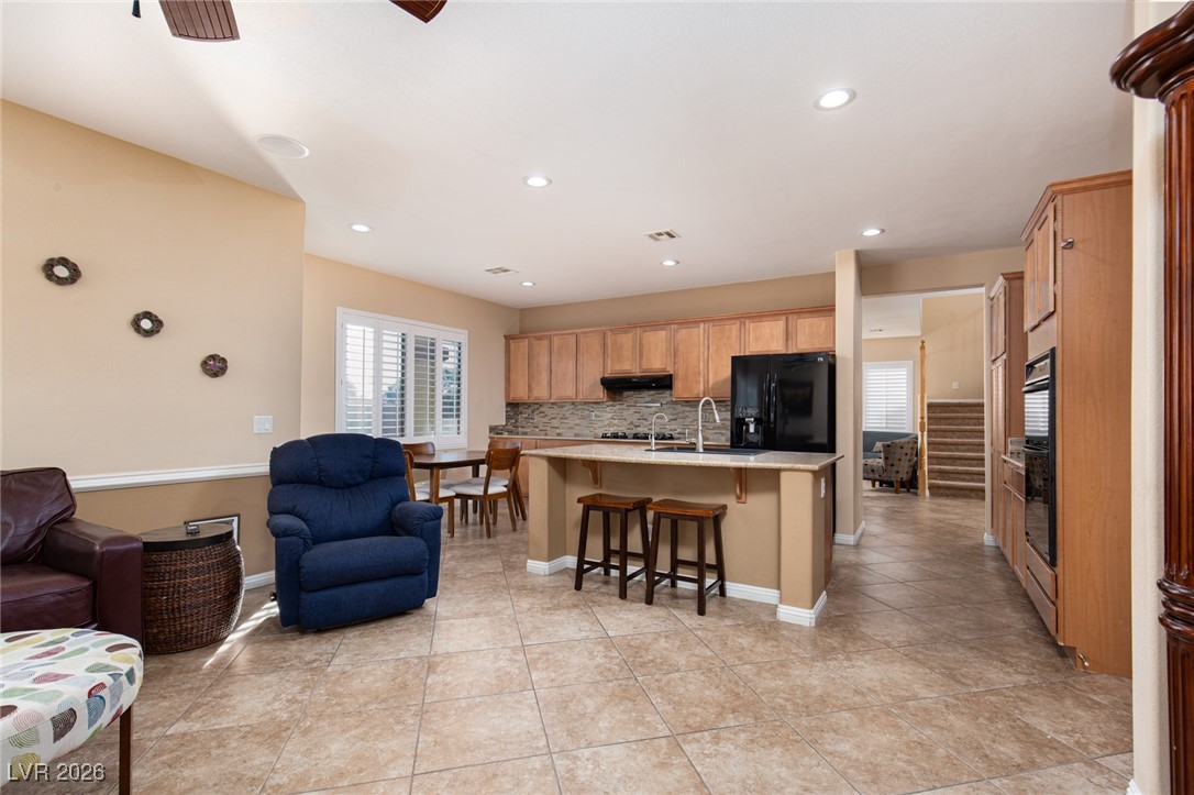 8040 Pandur Street Las Vegas NV 89131