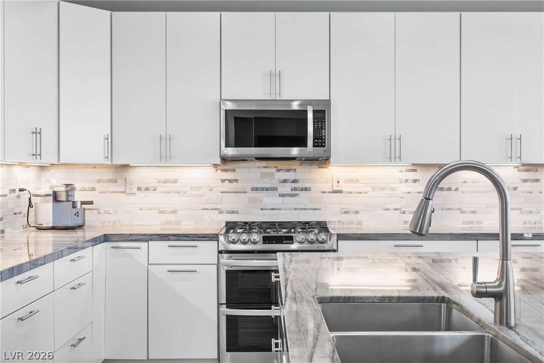 564 Ivy Spring Street Las Vegas NV 89138