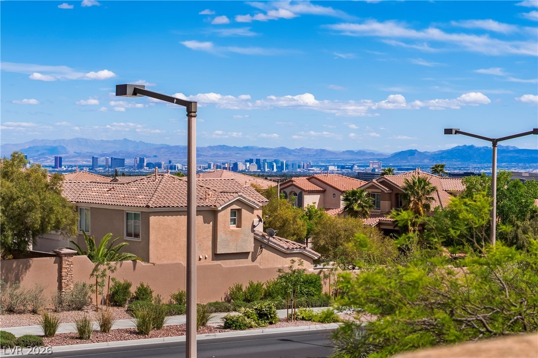 564 Ivy Spring Street Las Vegas NV 89138