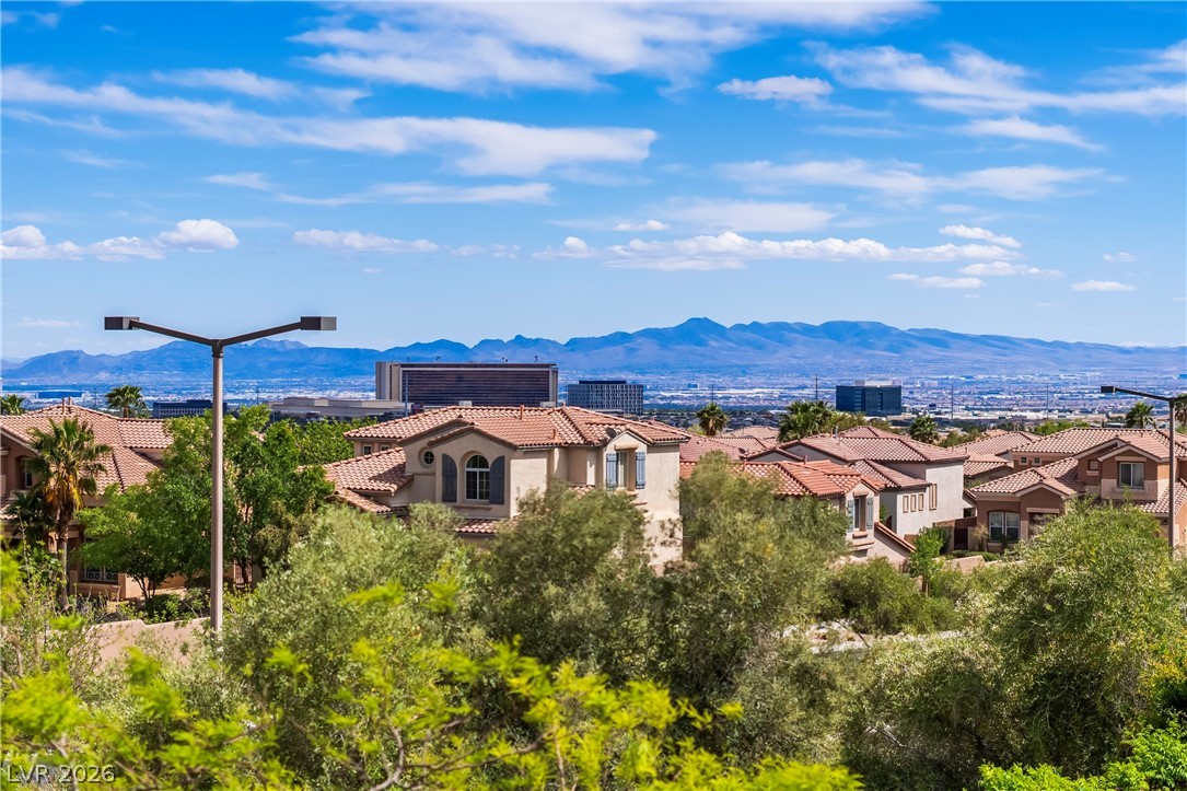 564 Ivy Spring Street Las Vegas NV 89138