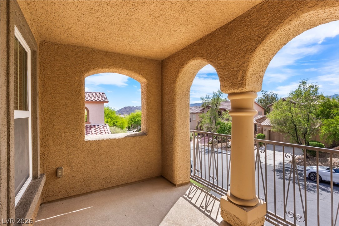 564 Ivy Spring Street Las Vegas NV 89138