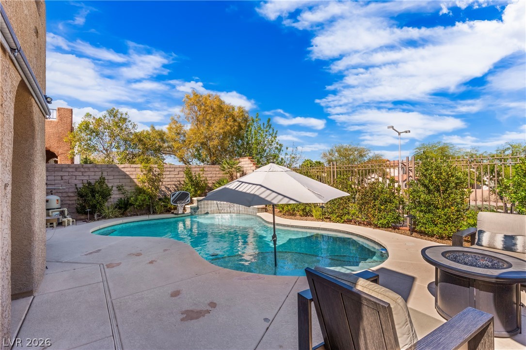 564 Ivy Spring Street Las Vegas NV 89138