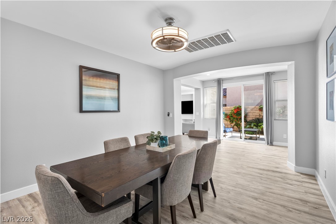 564 Ivy Spring Street Las Vegas NV 89138
