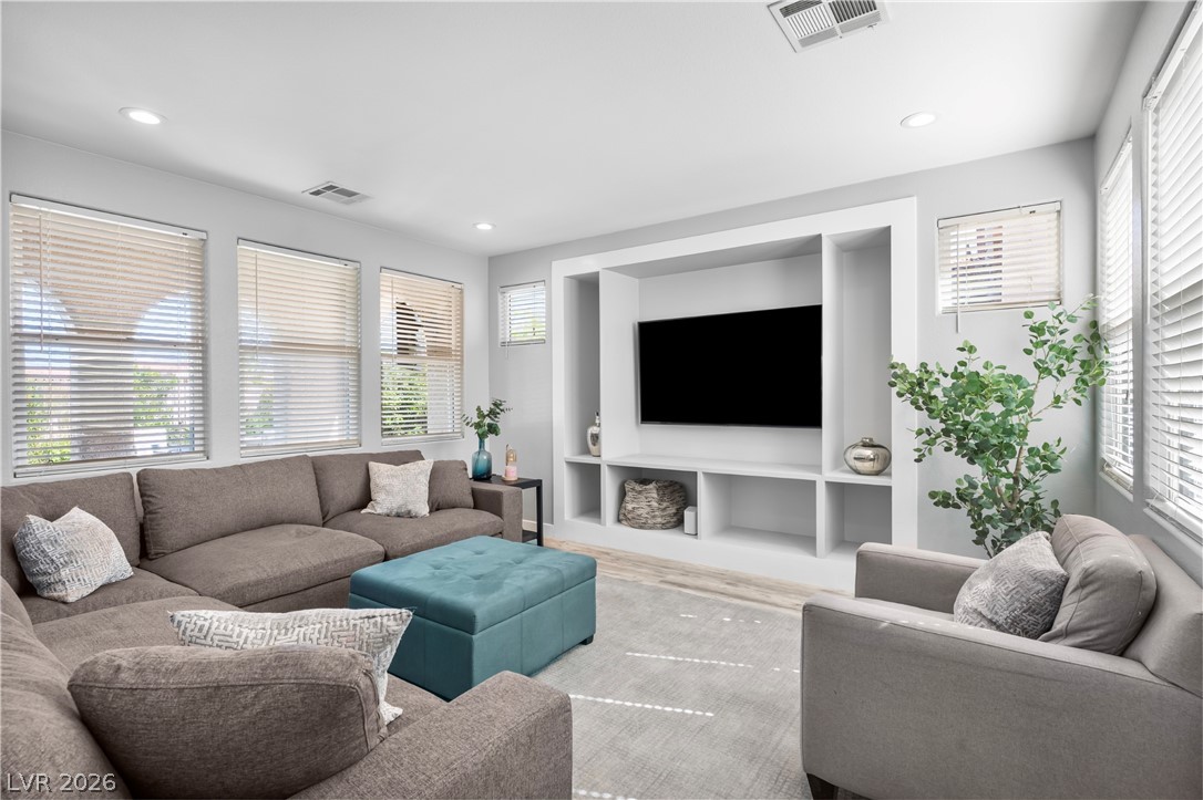 564 Ivy Spring Street Las Vegas NV 89138