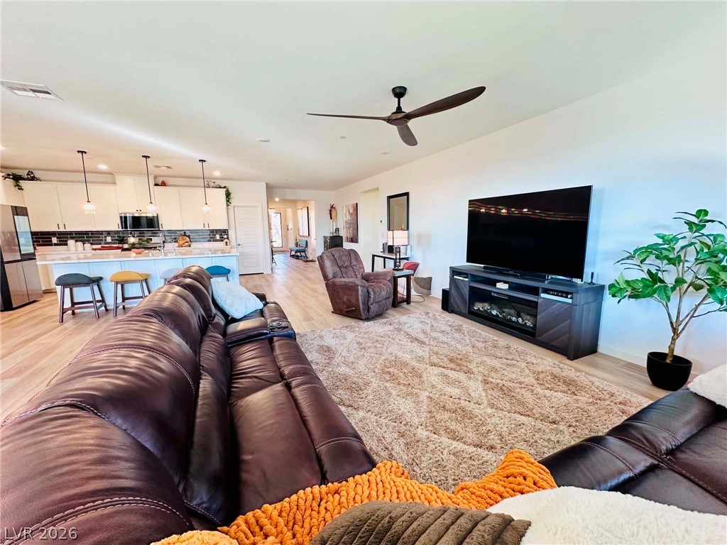 6098 Avery Pointe Street Las Vegas NV 89166