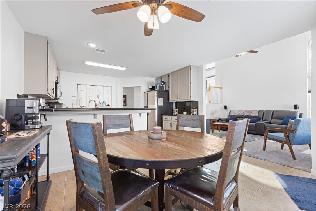 8200 James Grayson Drive Las Vegas NV 89145
