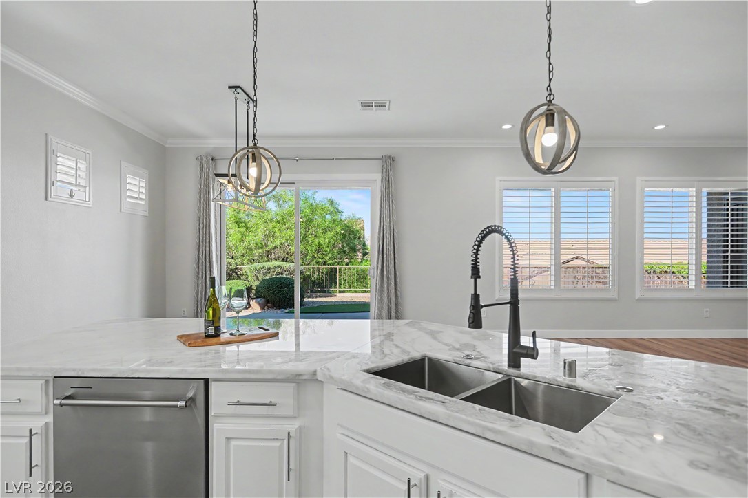 2073 Fountain City Street Henderson NV 89052