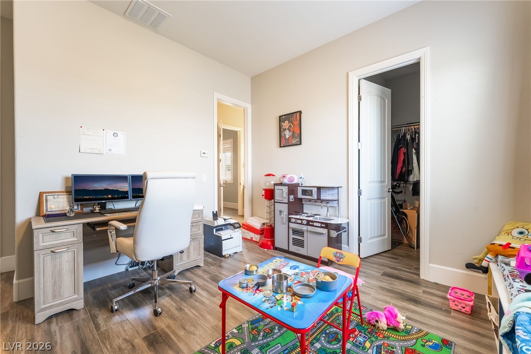 8157 Gilespie Street Las Vegas NV 89123