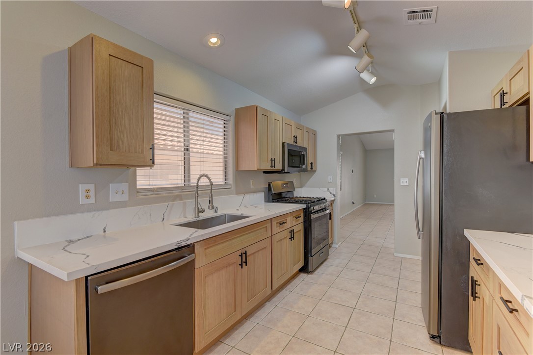 1253 Taramar Street Las Vegas NV 89031