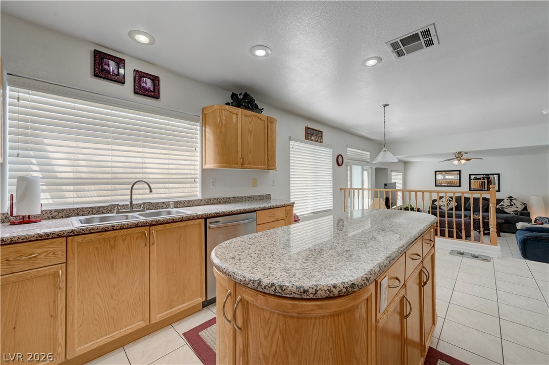 4665 Ashington Street Las Vegas NV 89147
