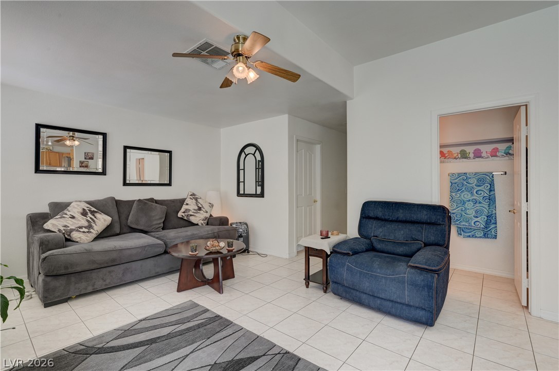 4665 Ashington Street Las Vegas NV 89147