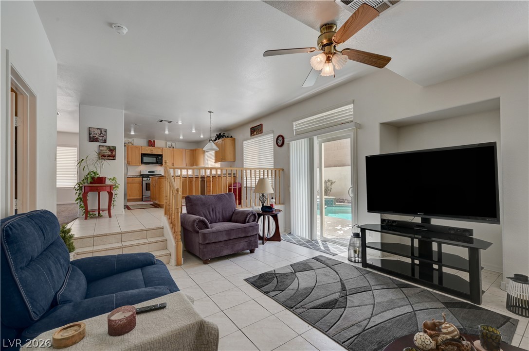 4665 Ashington Street Las Vegas NV 89147