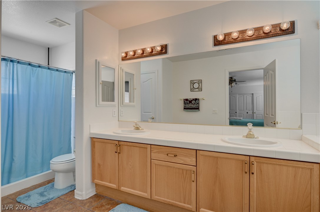 4665 Ashington Street Las Vegas NV 89147