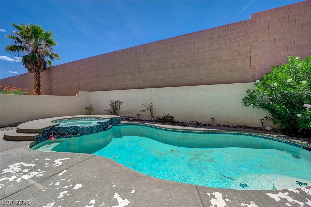 4665 Ashington Street Las Vegas NV 89147